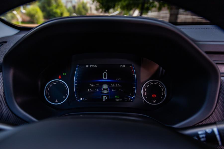 Панель приборов Chery Tiggo 4 2019 года  (RU) (фото 6 из 17)